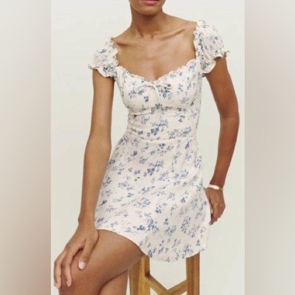 $269 Reformation Pacey Dress In Lula Size 12 Floral White & Blue